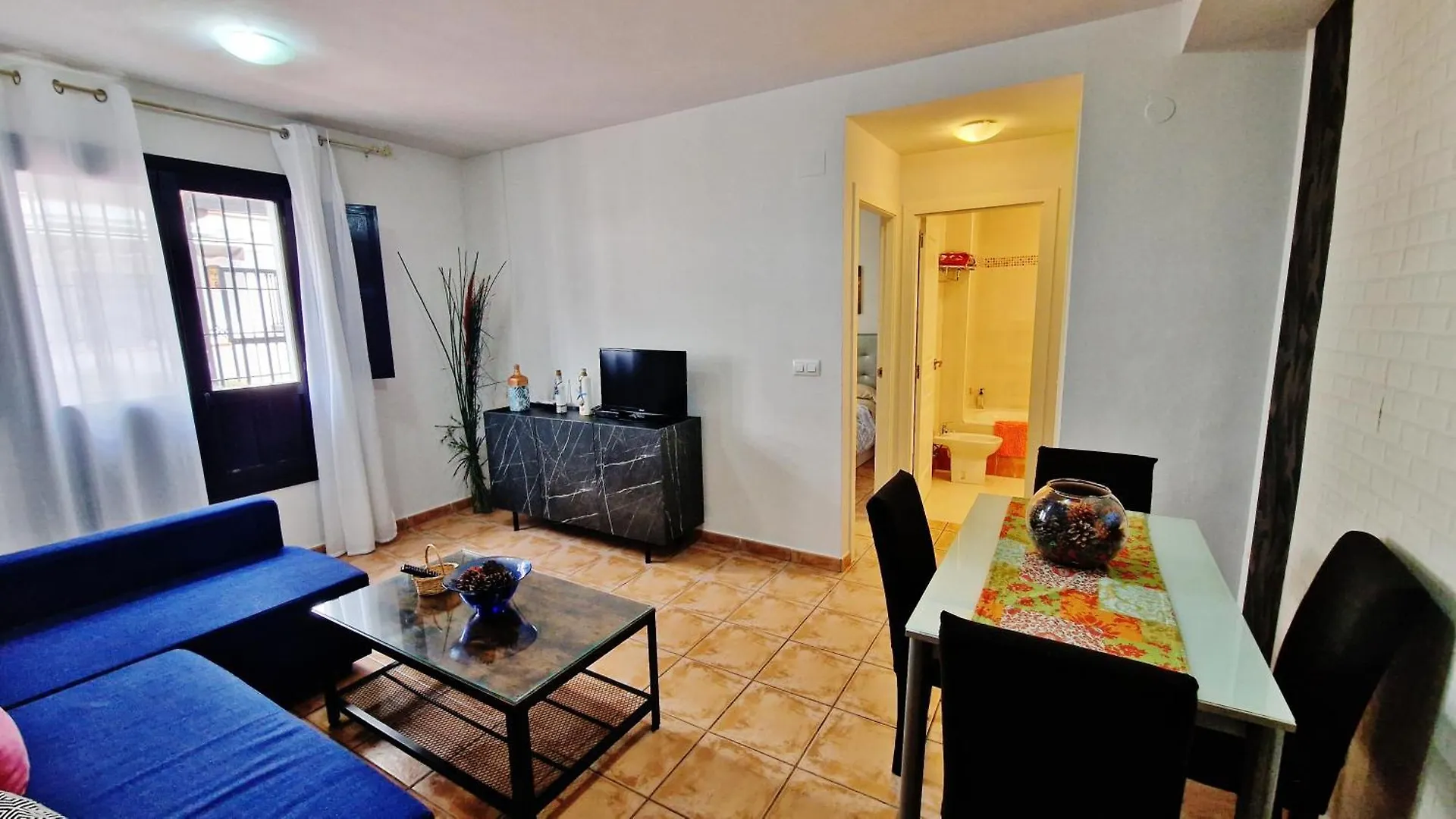 Apartament Velez Nazari Vélez de Benaudalla 0*,